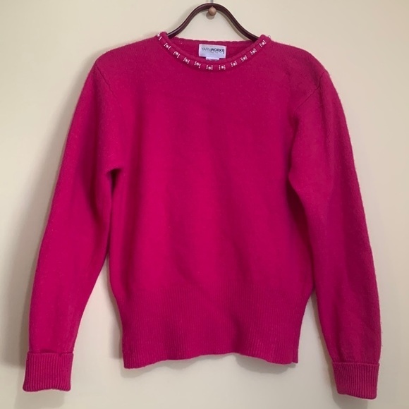 YarnWorks Sweaters - Yarnworks || Hot Pink Pearl Detail Vintage Lambswool Angora Blend Knit Sweater M